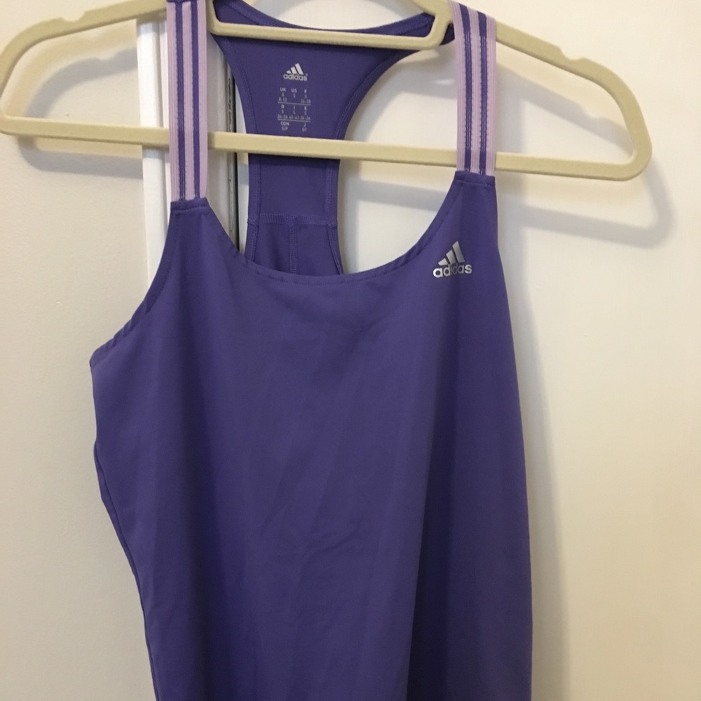 Purple workout tank top